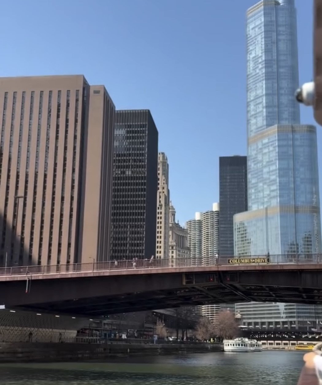 Chicago river